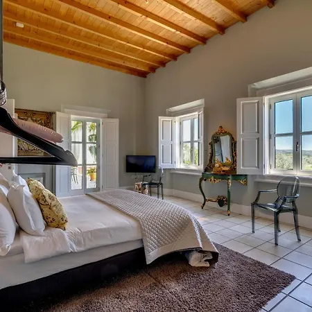 Luxury Boutique Vista Do Vale Bed & Breakfast Tomar